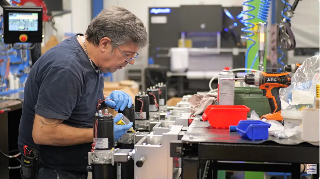 Hydronit hydraulic power units, assembling